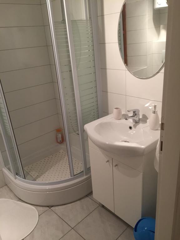 Apartment Estera Jelsa Kültér fotó