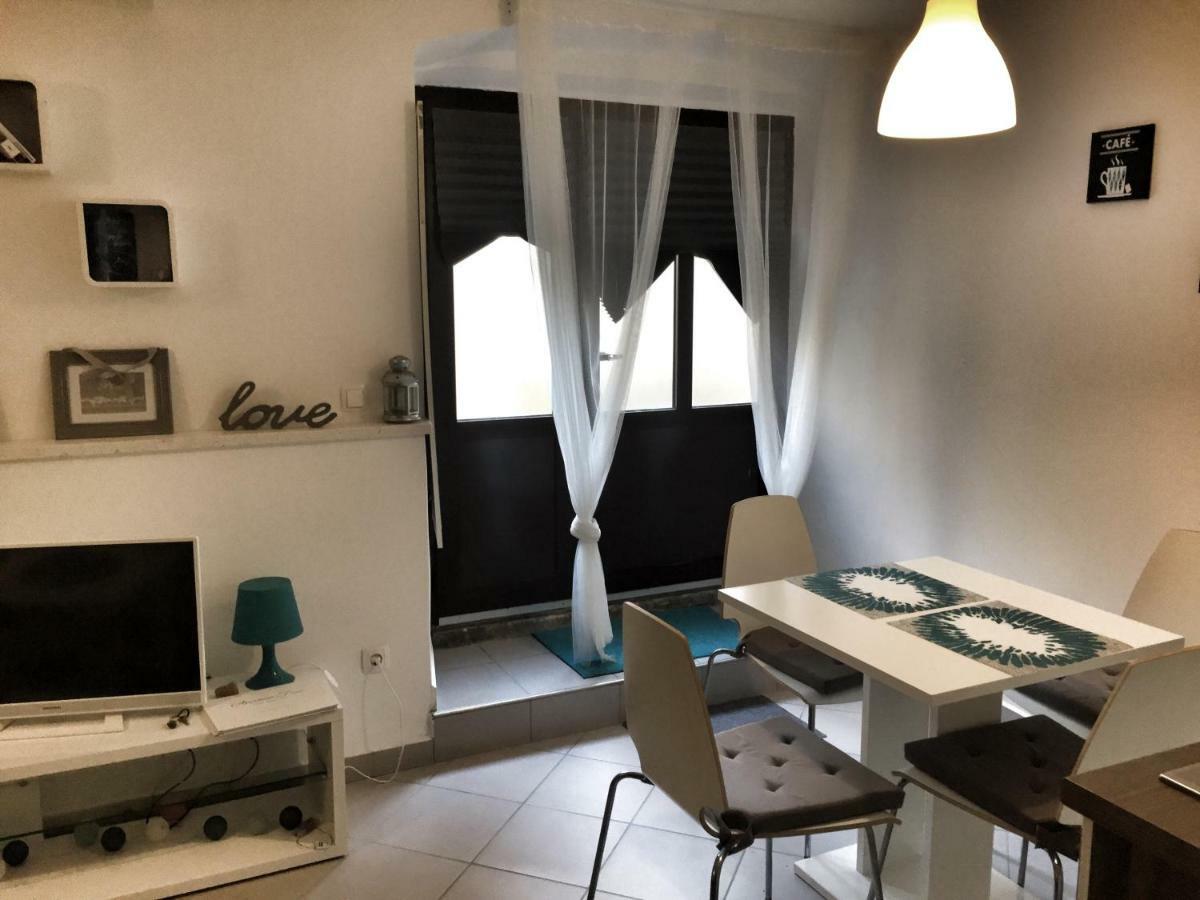 Apartment Estera Jelsa Kültér fotó